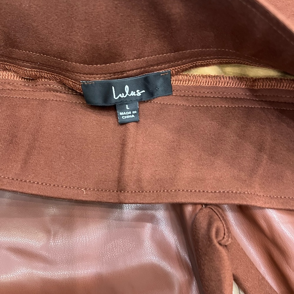 Lulu's Brown Leggings